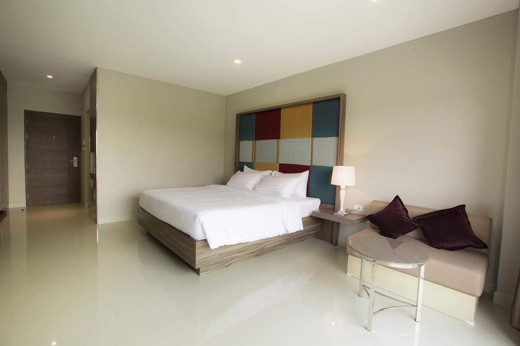 V Hotel Ubon Ratchathani Quarto foto